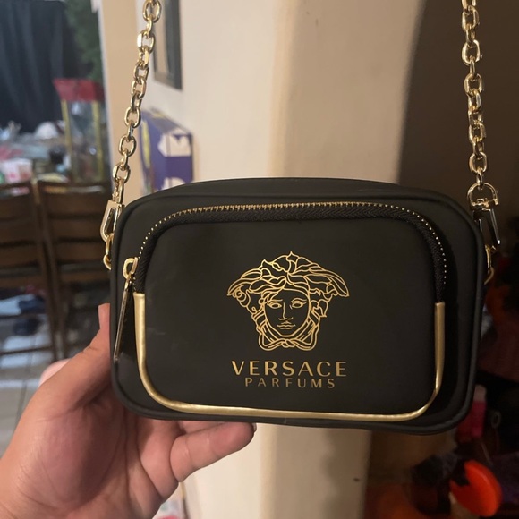 New Versace Prefume crossbody - Picture 7 of 12